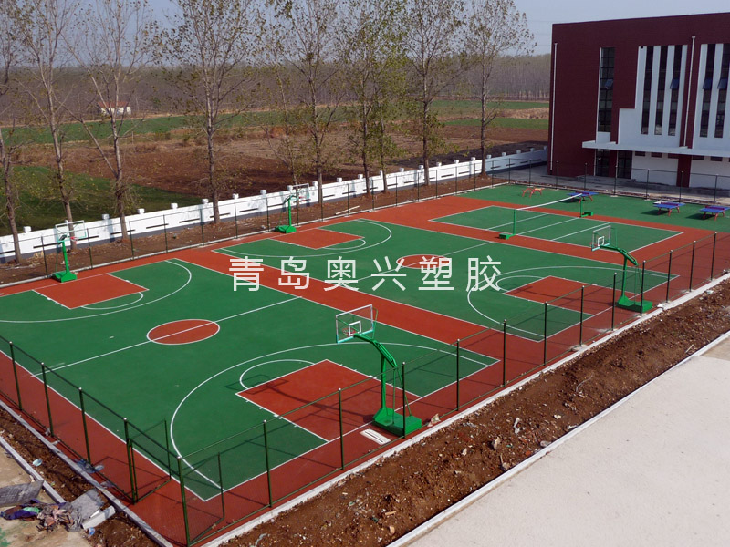 環保透氣型塑膠籃球場圖片